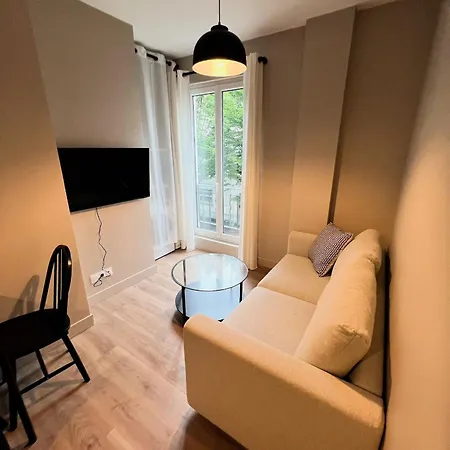 Pere Lachaise Apartment Paris Exterior photo